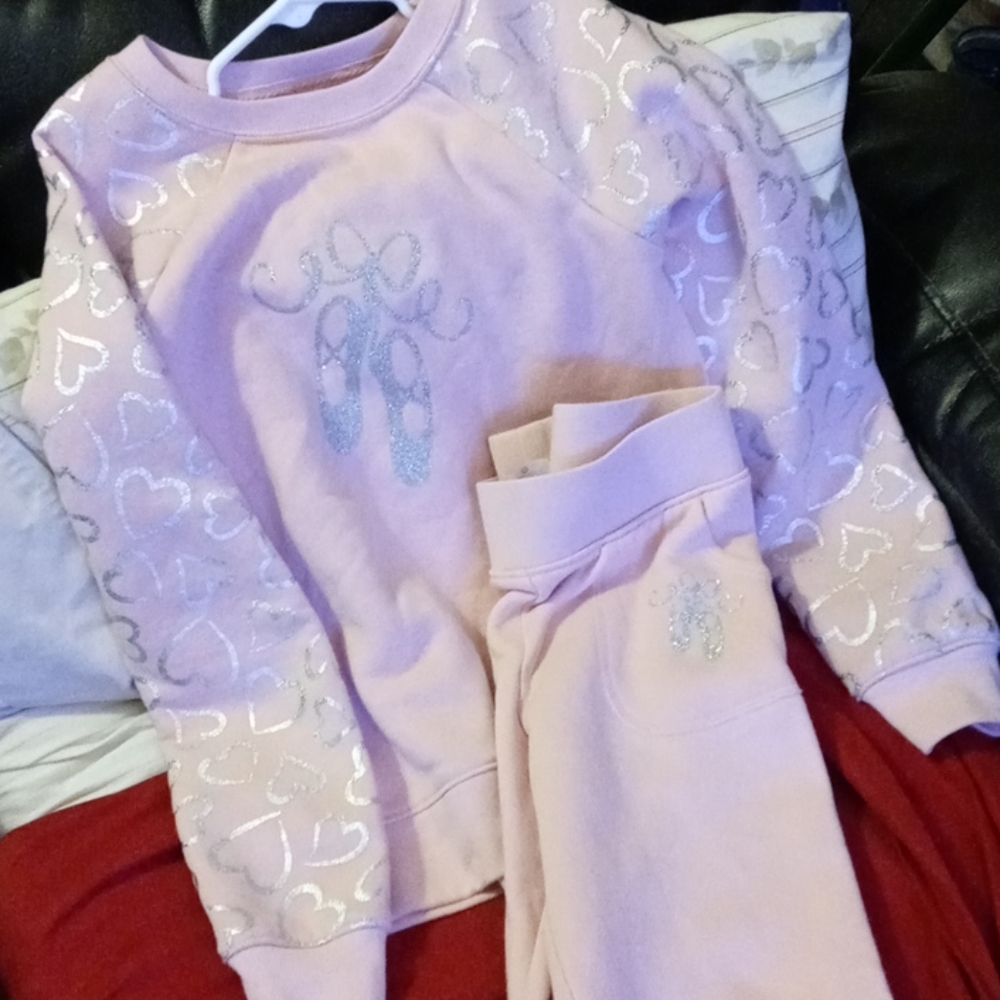 Custom Girls Sweat suit - Picture 3 of 3